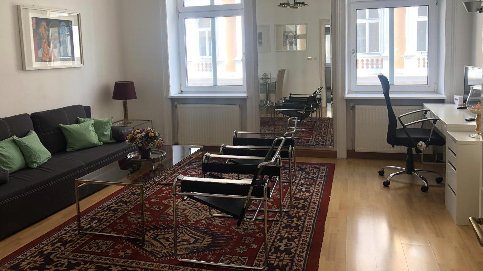 Quiet 2-Room Flat, Walking Distance To City Centre Vienna Exterior photo
